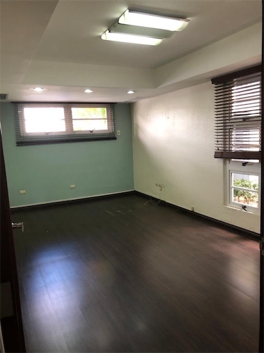 oficinas y locales comerciales - Amplio local en Naco 10