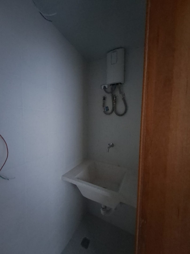 apartamentos - Apartamento  1 habitacion Nuevo   3er piso Evaristo  Morales  7