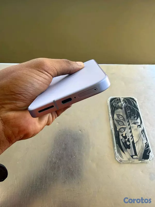 celulares y tabletas - Google pixel 9a 
 4