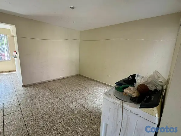 casas - Casa En Venta en Av. Caonabo, Con Vocación Comercial en San Francisco de Macoris 9