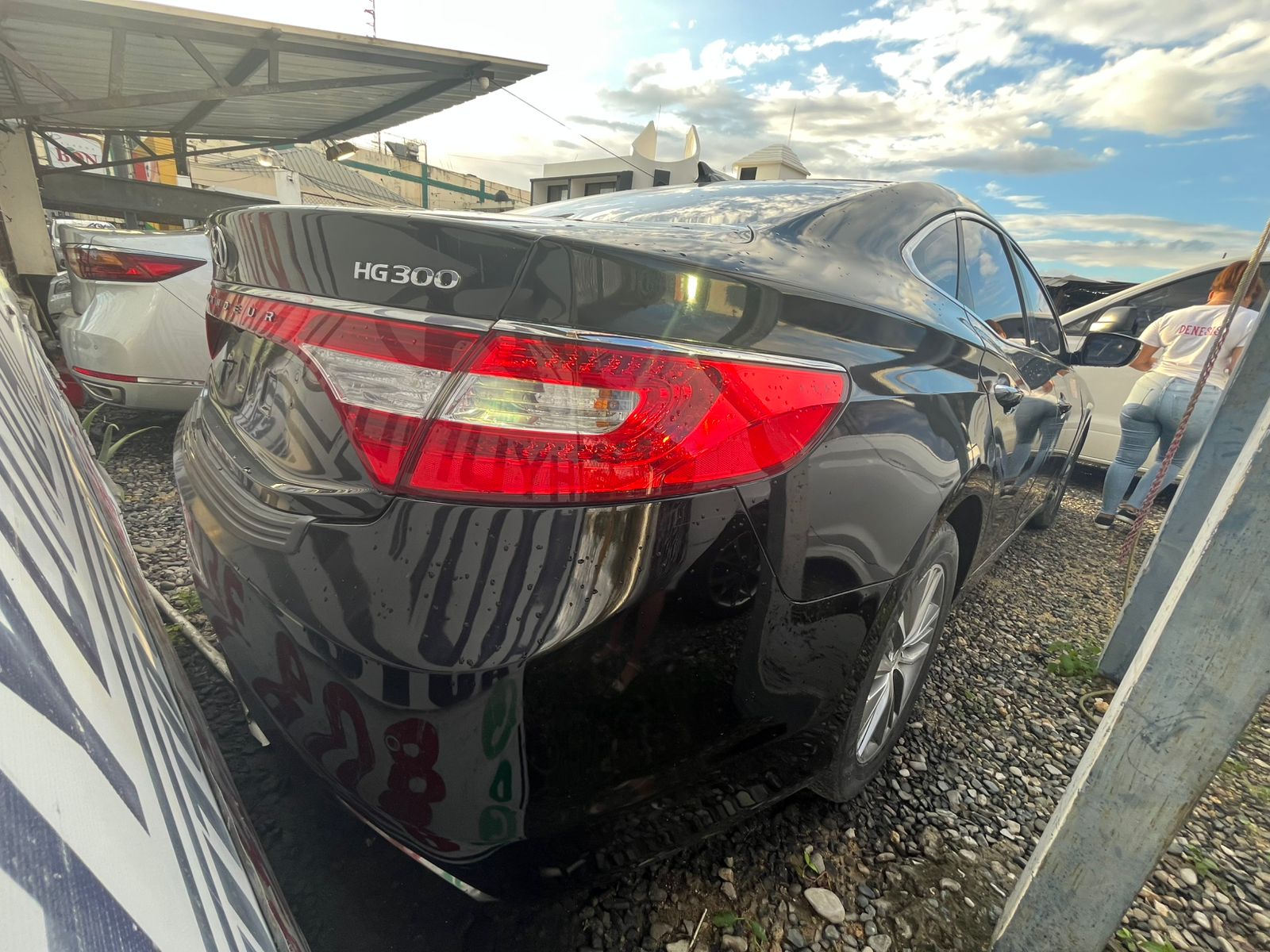 carros - HYUNDAI GRANDEUR 2017 DESDE: RD$695,000 5