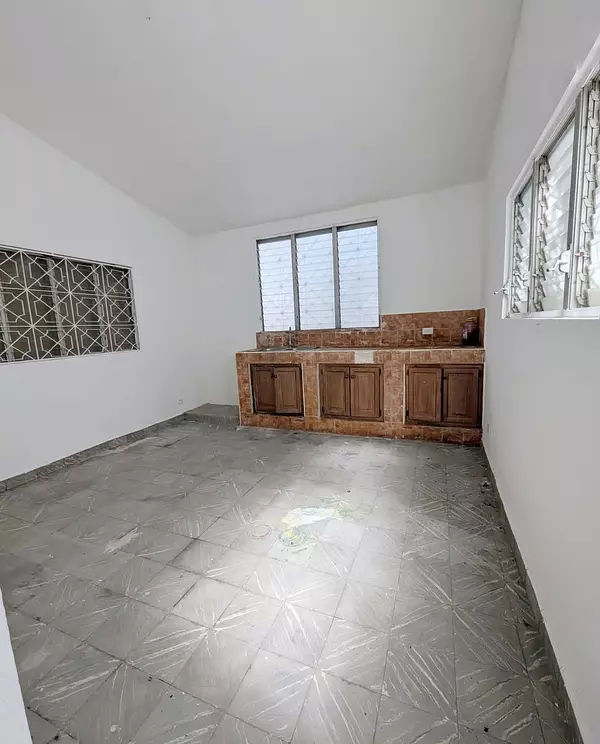 casas - Propiedad en alquiler 3