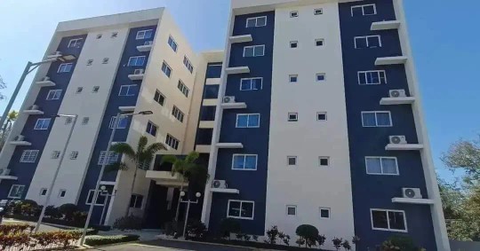 apartamentos - Vendo 5to piso con ascensor piscina común planta eléctrica full villa Olga 