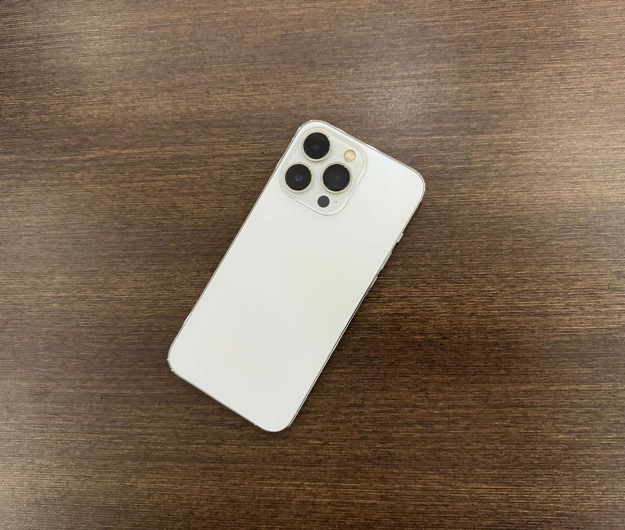 celulares y tabletas - Vendo iPhone 13 Pro 128GB Silver Como Nuevo, Desbloqueado, Garantía, RD$ 38,995  1
