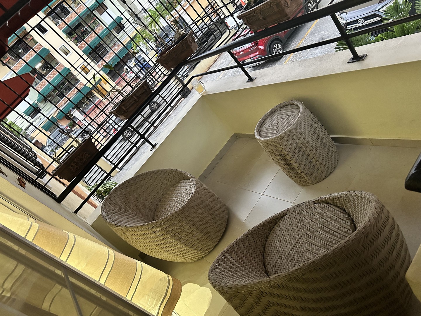 apartamentos - apartamento con terraza en  Colina de los Ríos en venta, proximo carrefour  6