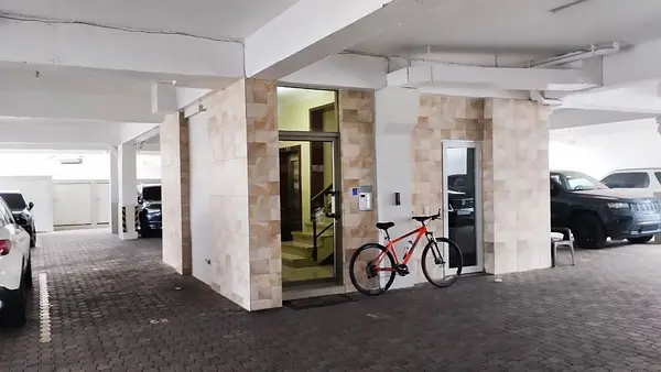 apartamentos - Apartamento en venta en Naco, Clasico, 5to piso, Distrito Nacional  5
