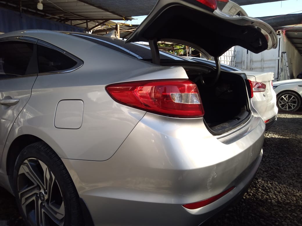 carros - HYUNDAI SONATA LF 2017 GRISDESDE: RD$ 675,100.00 8