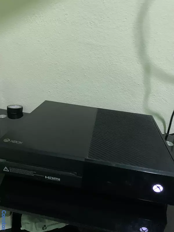 consolas y videojuegos - Xbox One funcional con varios juegos Digitales 2