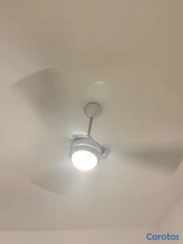aires acondicionados y abanicos - ABANICO KDK TECHO 56" GRIS CON GLOBO 3