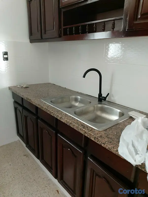 apartamentos - APARTAMENTO CLASICO EN URB. FERNANDEZ 8