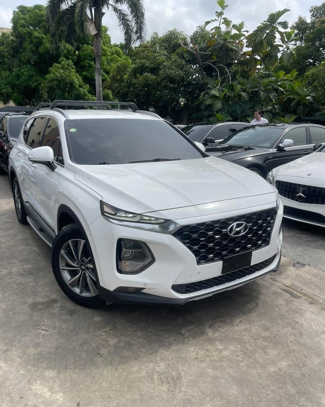 jeepetas y camionetas - HYUNDAI SANTA FE 2019 0