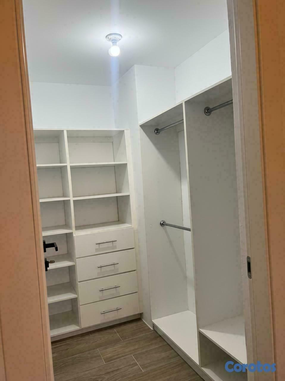 apartamentos - ¡Alquilo impecable apartamento en Bella Vista! 2