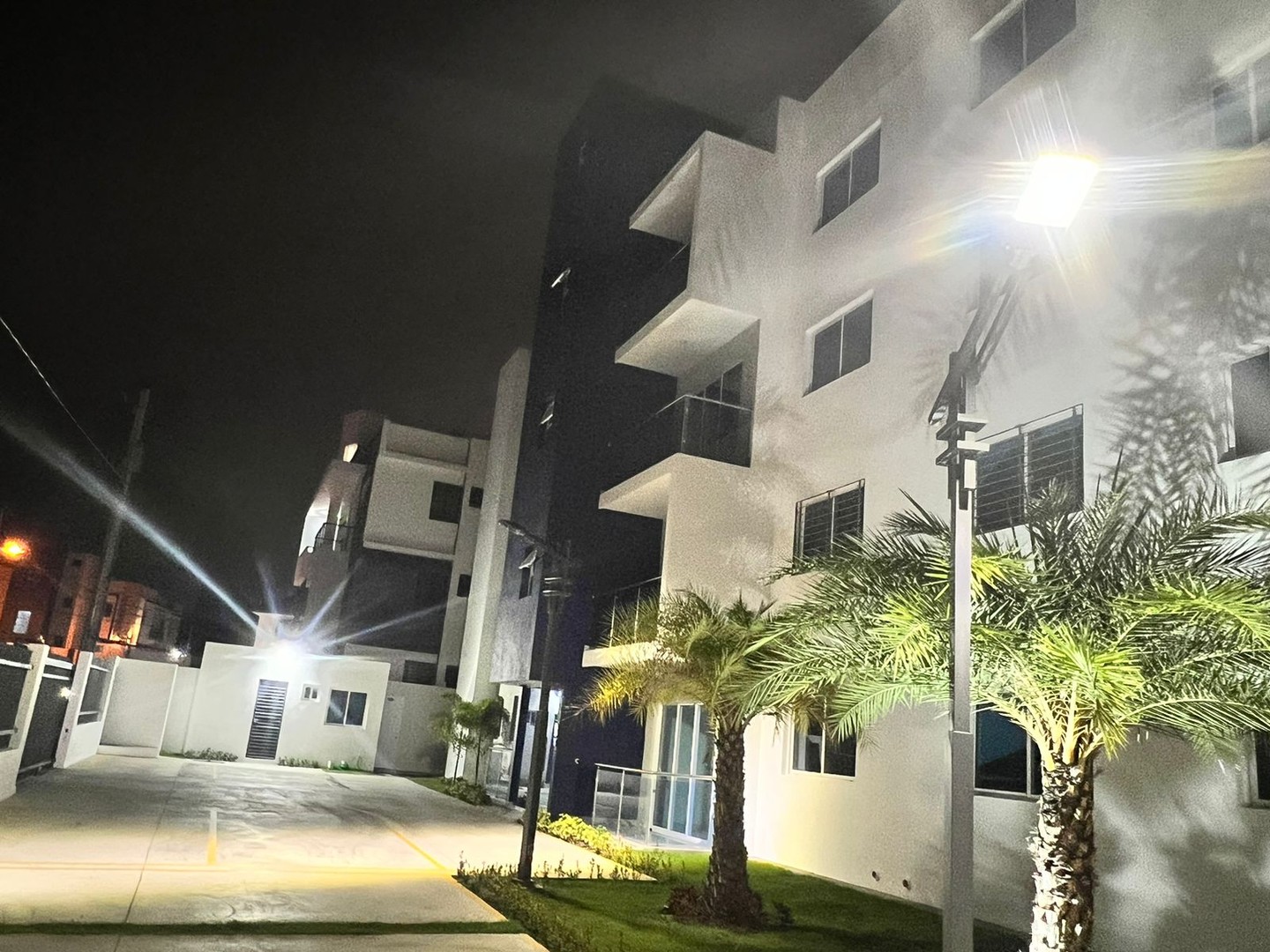 apartamentos - Se Vende Confortable Apartamento en Jardines del Sur  5
