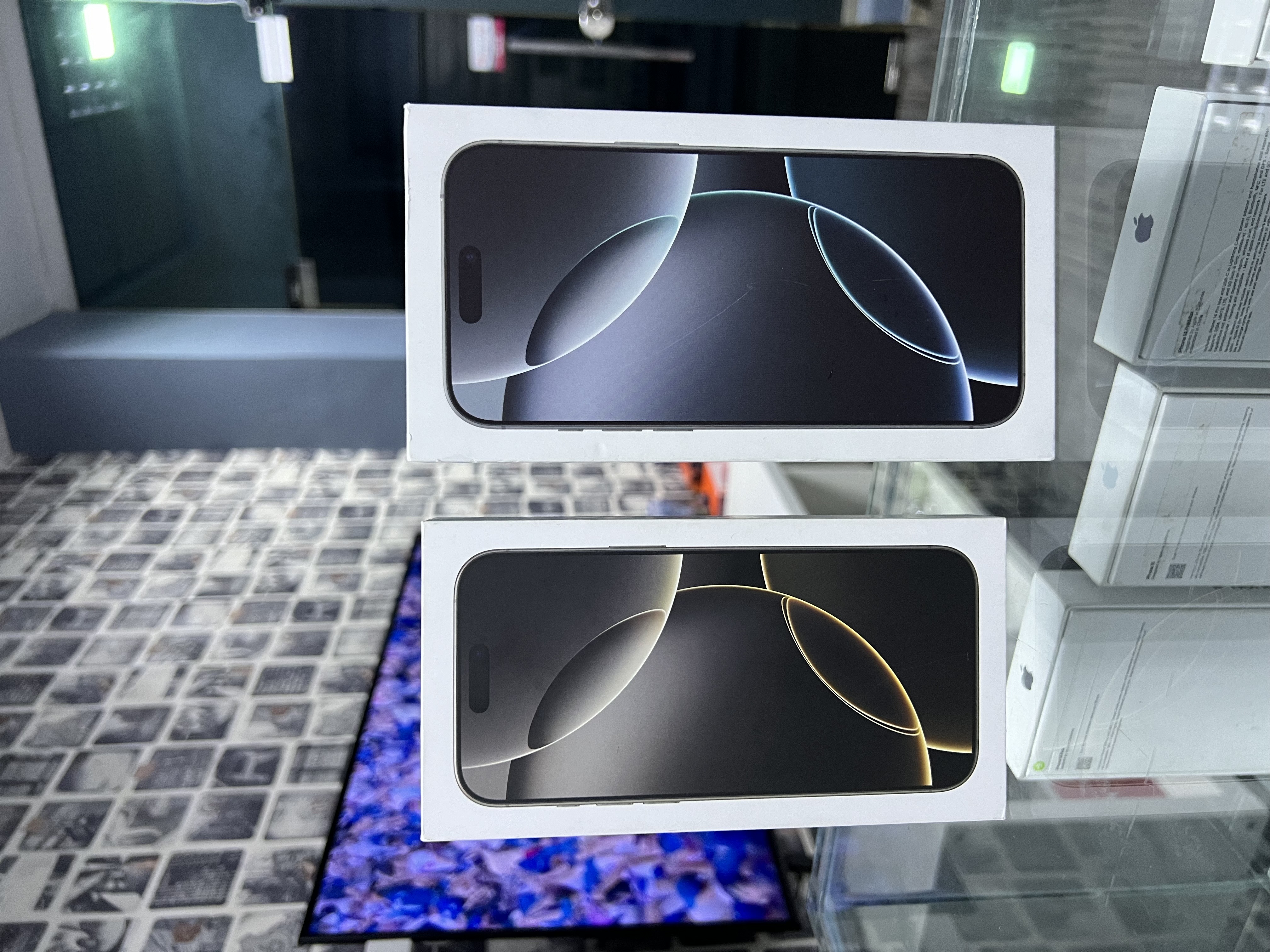 celulares y tabletas - iPhone 16 Pro Max 256gb eSim, Factory 

