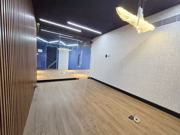 oficinas y locales comerciales - Local céntrico en Naco 7