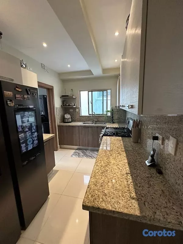 penthouses - Vendo hermoso Pent House En el Millón en Quinto y sexto nivel 5