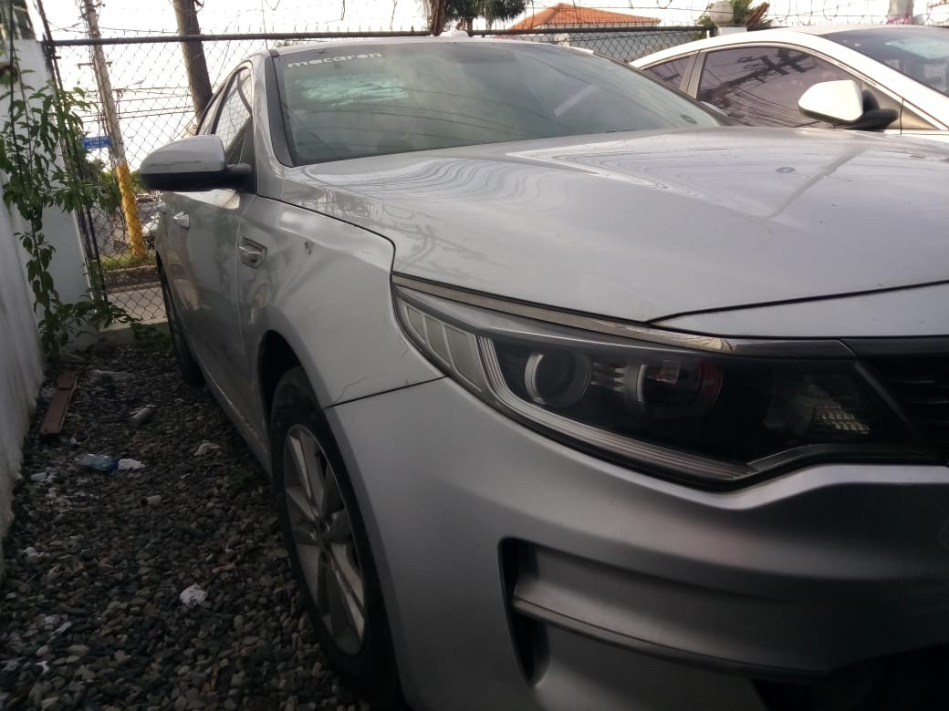 carros - KIA K5 2017 GRISDESDE: RD$ 695,000.00 1
