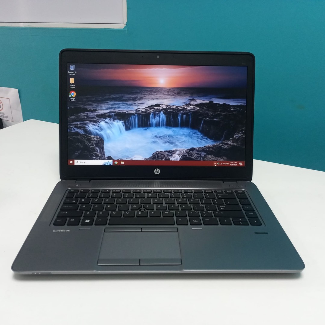 computadoras y laptops - Laptop, HP EliteBook 840 G2 / 5th Gen, Intel Core i5/2.30 GHz/ 8GB DDR3 / 128GB 