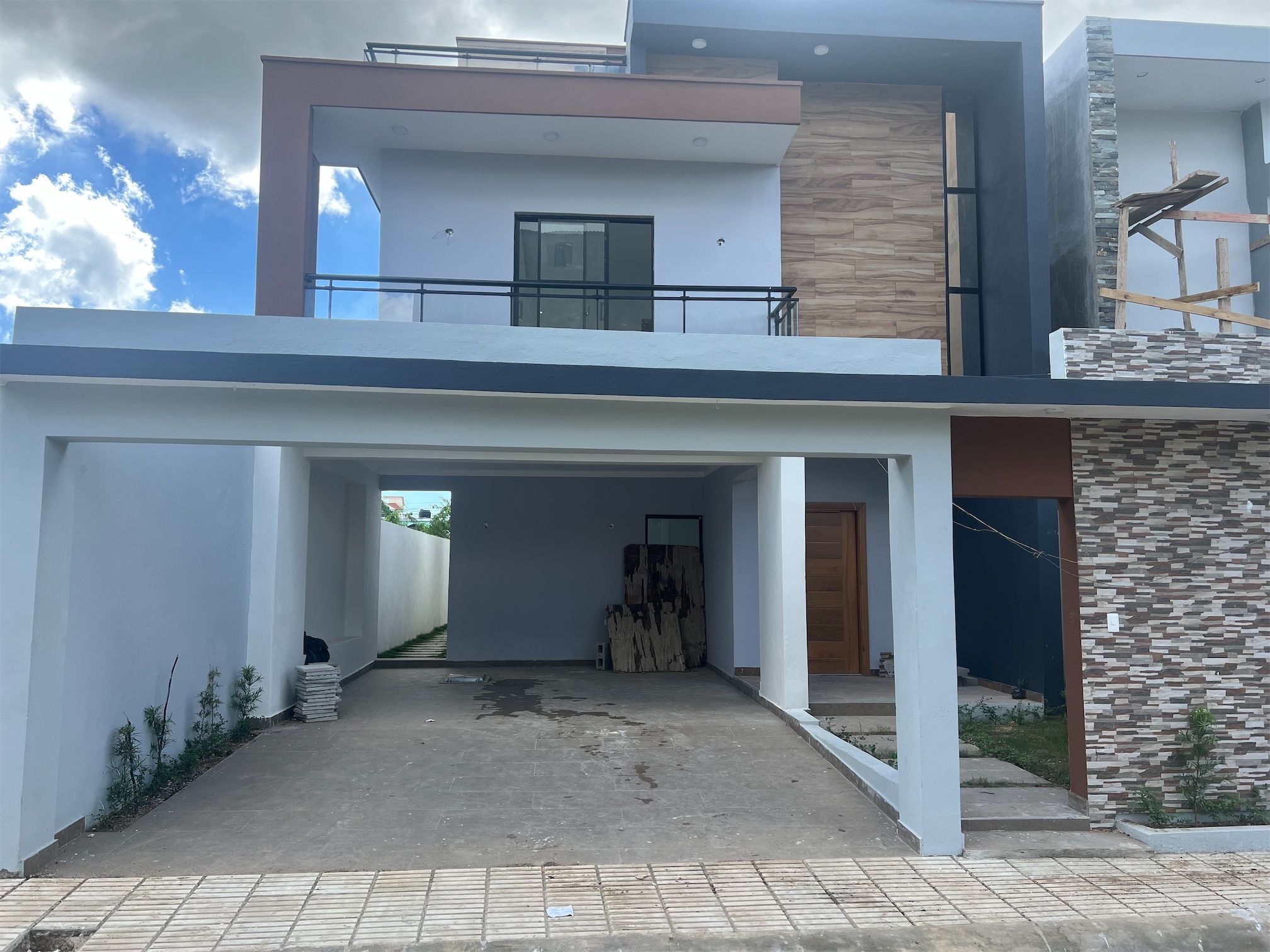 casas - Venta de casa de lujo autopista de san Isidro prado oriental Santo Domingo 