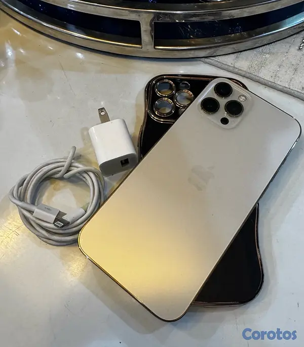 celulares y tabletas - iPhone 12 Pro Max Factory Unlock Cómo Nuevo 3
