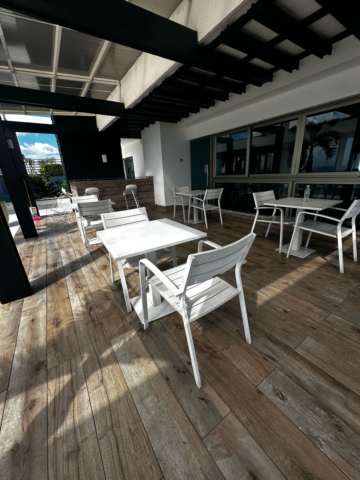 apartamentos - Cacicazgos Amueblado Piso 11   Vista al mar 184 mt 4