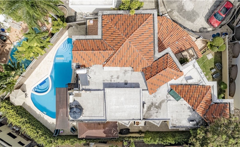 casas - Venta de mansión con 568mts y piscina en el Distrito Nacional sector Julieta