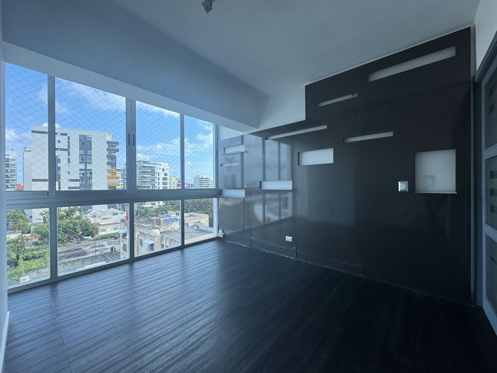 apartamentos - Apto Alquiler En Naco 6-A 210 metros con 3 habitac 5
