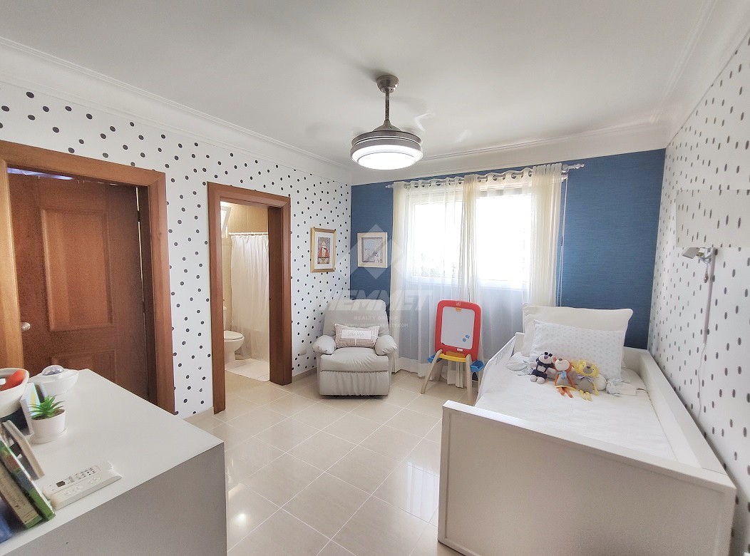 apartamentos - 4TO NIVEL CON ASCENSOR LA TRINITARIA SANTIAGO  6