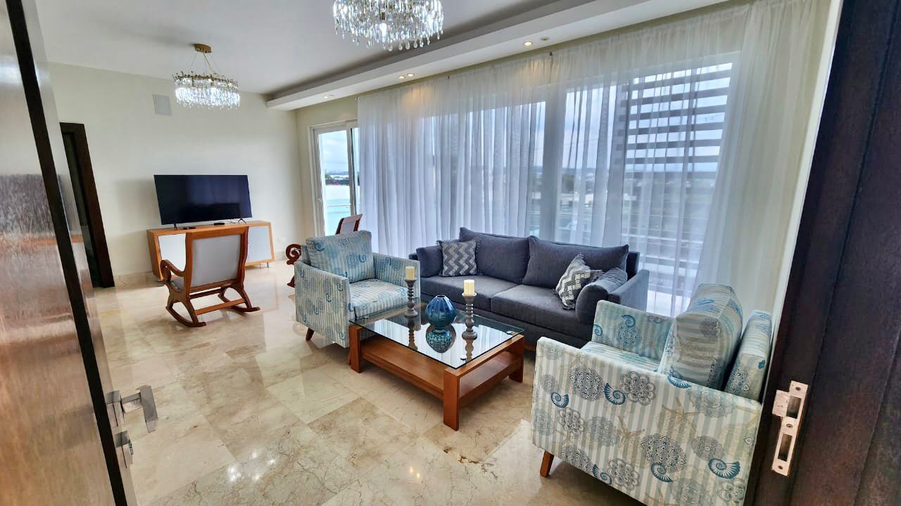 apartamentos - Apartamento 2do Nivel en La Zurza  0