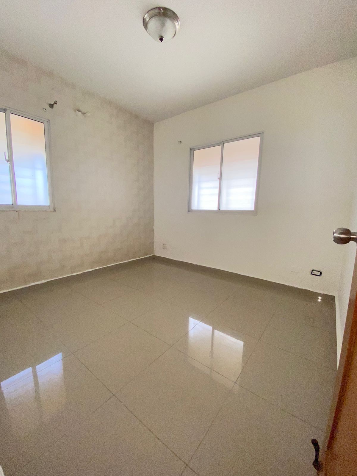 apartamentos - Alquiler de apartatamento detras de la embajada americana  4