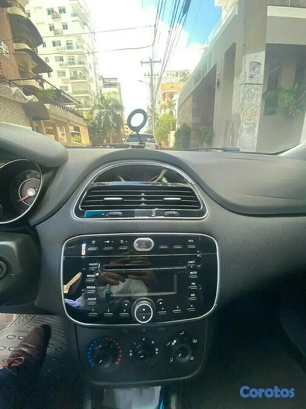 carros - Fiat Punto Evo 2013 5