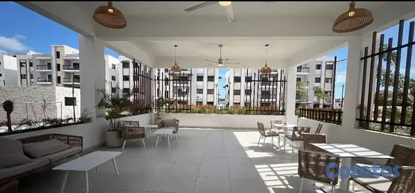 apartamentos - 🏡 APARTAMENTO EN VENTA – 1ER PISO CON PATIO Y 2 PA 11