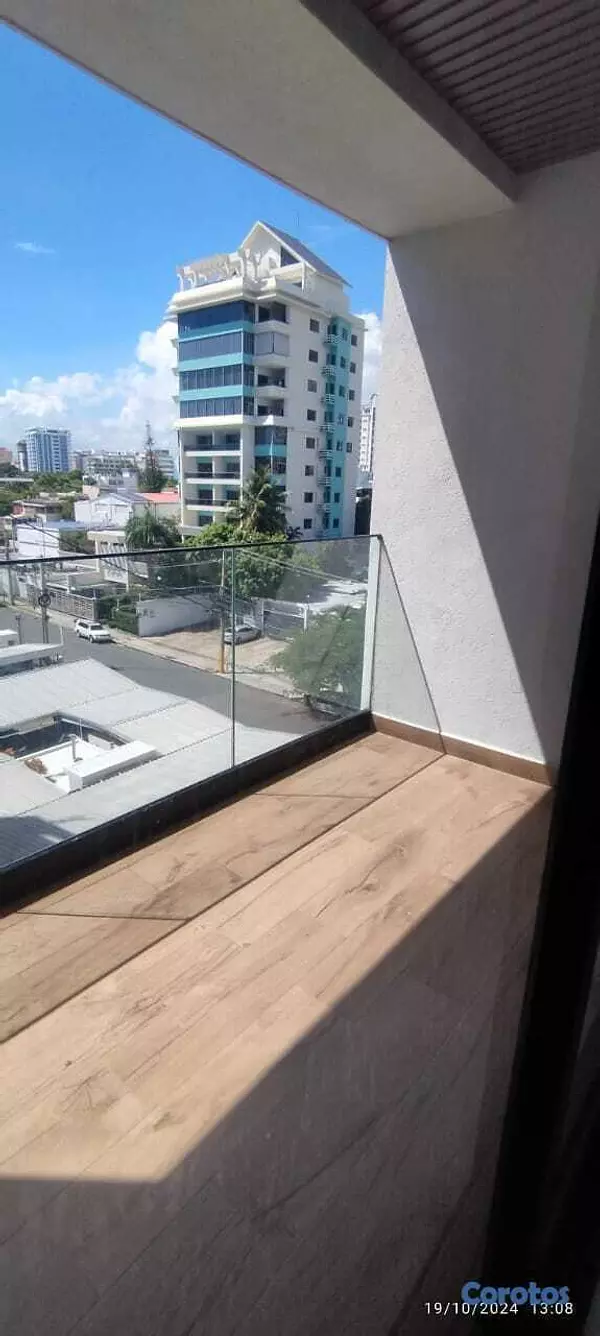 apartamentos - Se Alquila en           
Mirador Sur 2