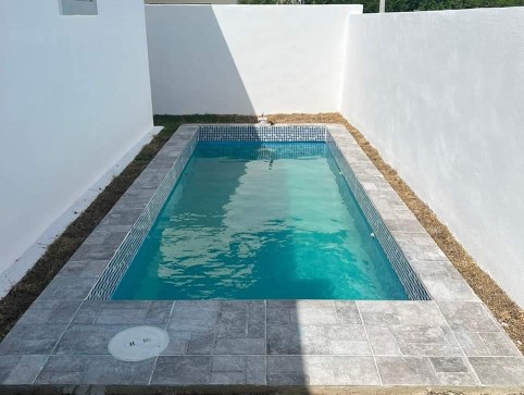 casas - Casa moderna y segura totalmente nueva con piscina 2