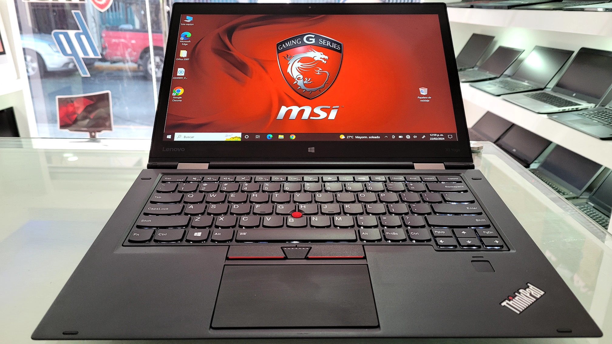 computadoras y laptops - Lenovo X1 Yoga 14 Pulg Core i5 Ram 8gb ddr4 Disco 256gb Solido Giro 360 Grados