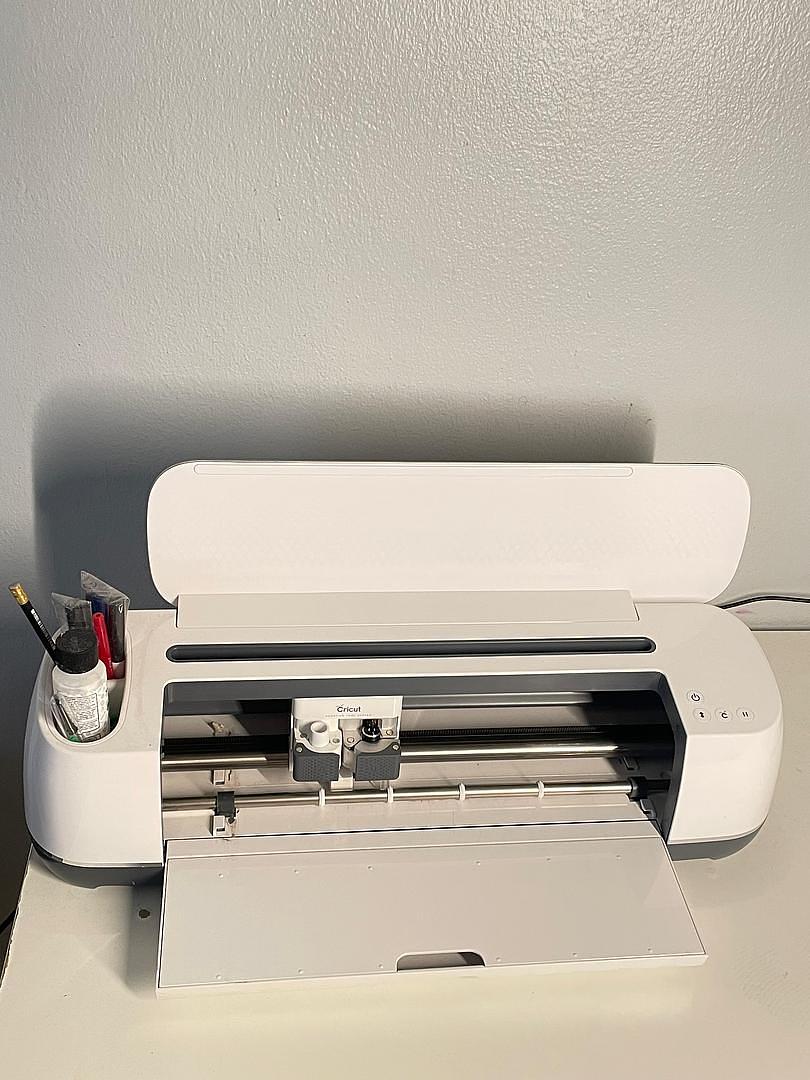 impresoras y scanners - Vendo máquina Cricut Maker excelentes condiciones 9