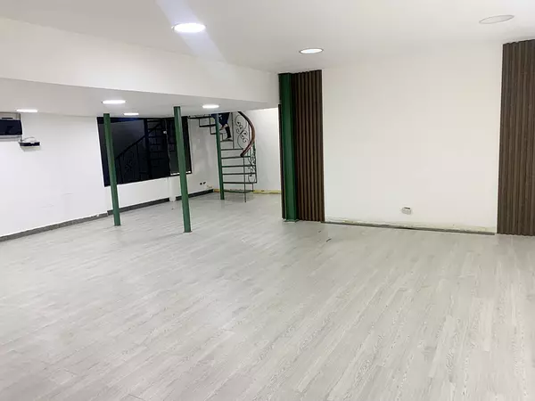 oficinas y locales comerciales - Local en Piantini  6