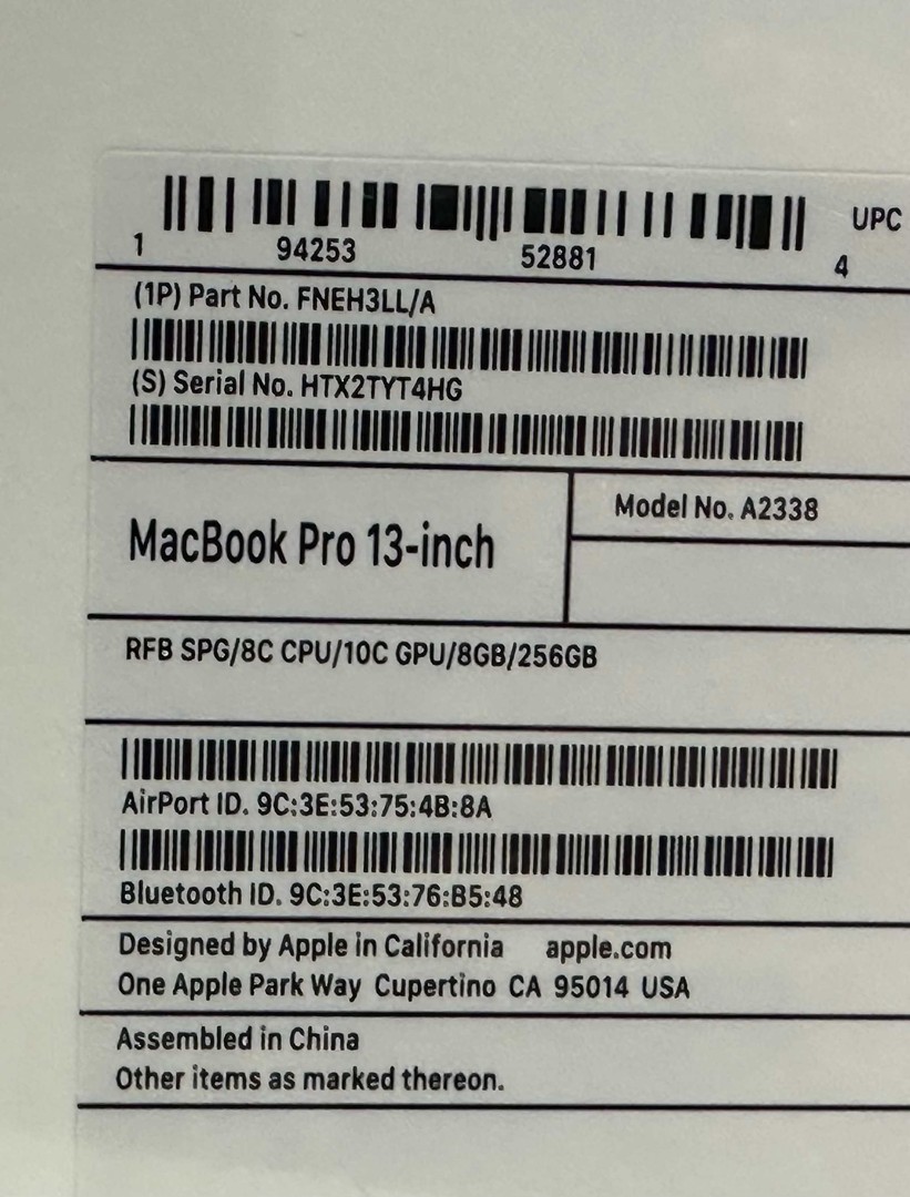 computadoras y laptops - MacBook PRO 2022 13.3 inch M2 Apple Chip / 256GB SSD /8GB Ram Sellada $ 65,500 N 1