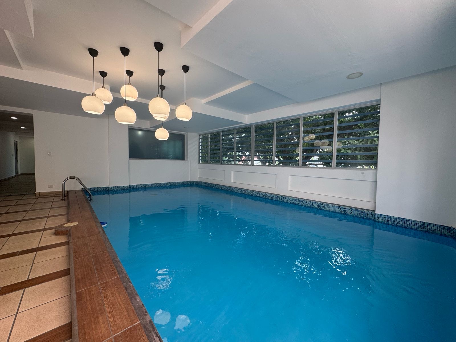 apartamentos - Apto Alquiler En Naco 6-A 210 metros con 3 habitac 6